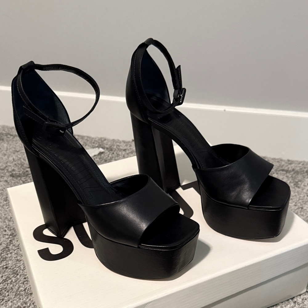 SCHUTZ Black Platform Sandals